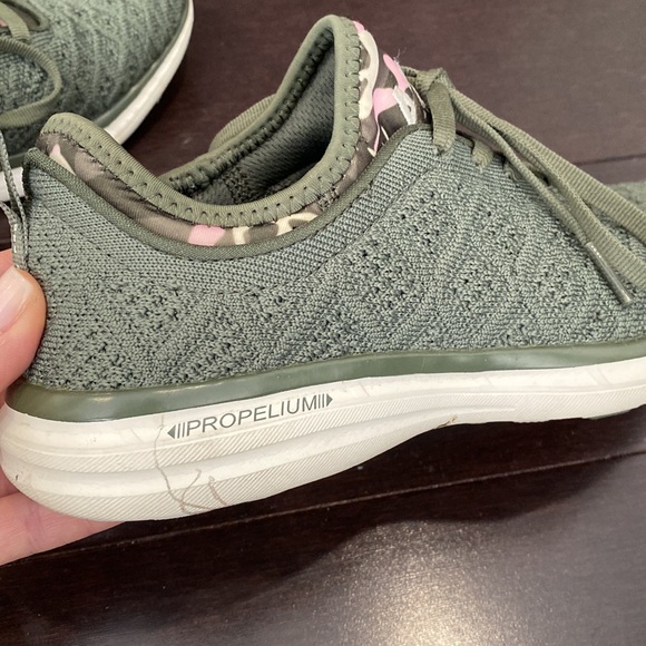 APL Techloom Phantom Sneakers Size 6.5 - Picture 6 of 7